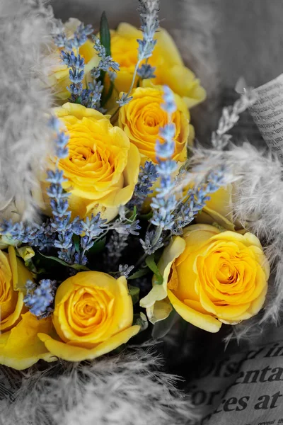 Still Life Yellow Roses Lavender Bouquet Flower Black White Color — Stock fotografie