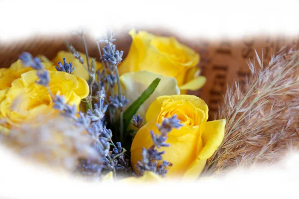 Bouquet Yellow Roses Lavender Flowers Floral Shop Concept Handsome Fresh — Stockfoto