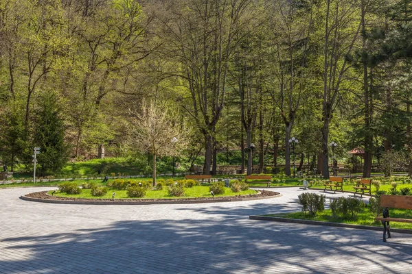 Borjomi Geórgia Parque Verde Fonte Água Quente Georgiano Spa Resort — Fotografia de Stock