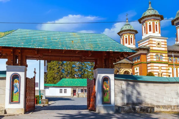 Sinaia Monastery Prahova Valley Carpathian Mountains Romania — Stock Photo, Image