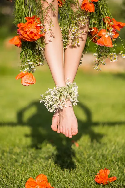 Giovane donna spensierata — Foto Stock