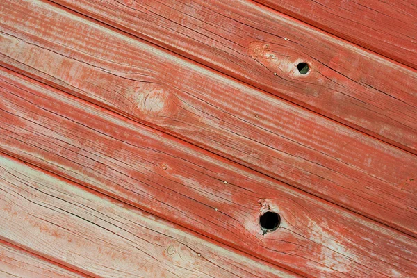 Pine houten lambrisering geschilderd rood — Stockfoto