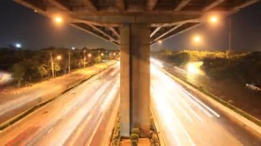 karayolu trafik sürüş çok sayıda lane, zaman atlamalı uzaklaştırmak
