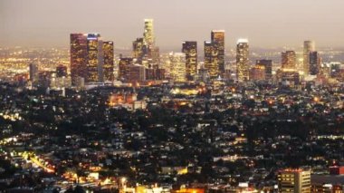 Downtown los angeles skyline alacakaranlık