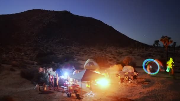 Deserto Camping Tempo Raving lapso — Vídeo de Stock