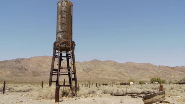 Ciudad fantasma en el desierto — Vídeos de Stock
