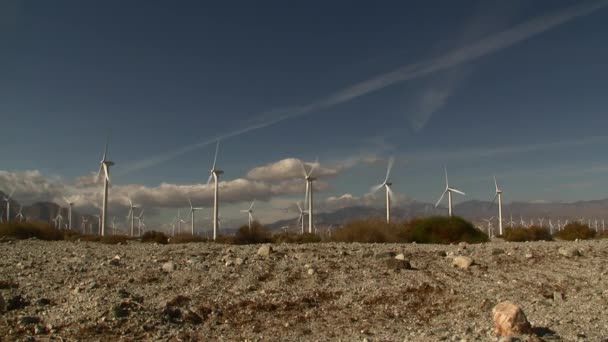 Generador de molino de viento — Vídeo de stock