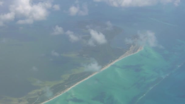 Areal uitzicht over Caribische Oceaan — Stockvideo