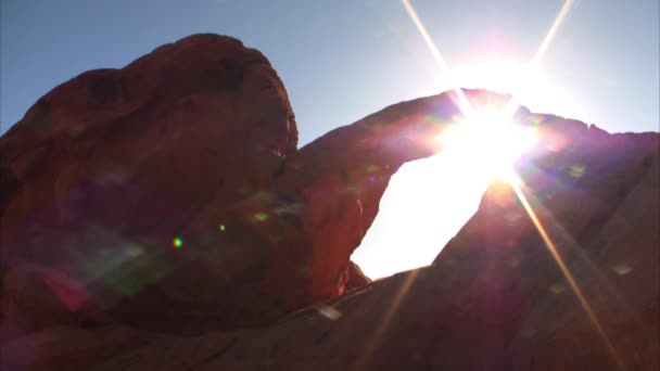 Αψίδα βράχο ηλιοβασιλέματος — Αρχείο Βίντεο