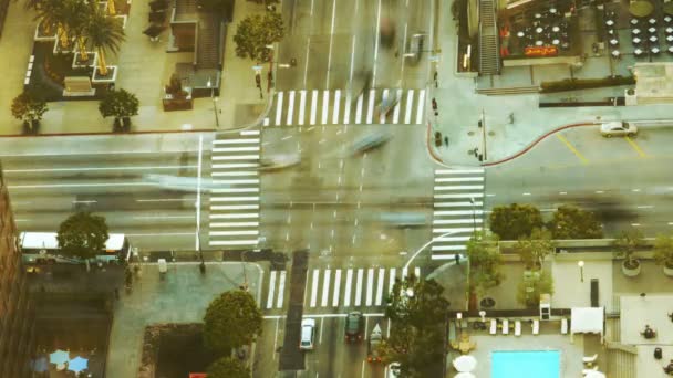 Busy Intersection in Downtown — Stock Video