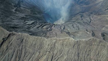 Bromo volkanı krateri Bromo tengger semeru ulusal parkı, Doğu Java, Endonezya. Yanardağ krateri