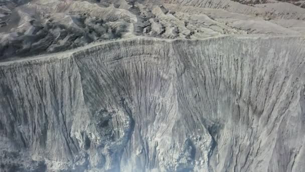 Textura vulcânica do solo no sopé do Monte Bromo, Indonésia — Vídeo de Stock