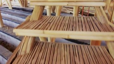 İç tasarımın merdiven bambusu, minimalist dekorasyon tarzı iç tasarım, basit yaşam alanı tasarımı.