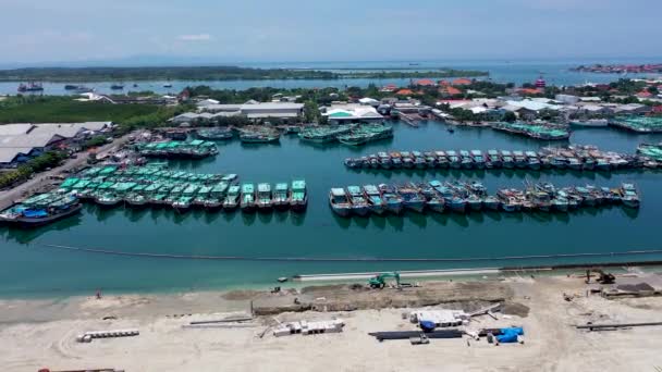 Fishery Vessels Many Them Working Balinese Tuna Fishing Industry Mooring — Stock Video