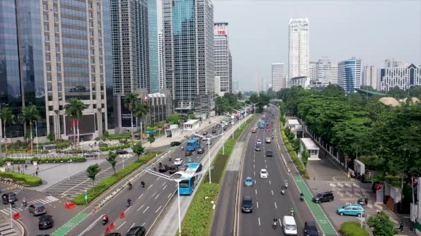 Jacarta Indonésia Maio 2022 Tráfego Apressar Através Rua Principal Distrito — Vídeo de Stock