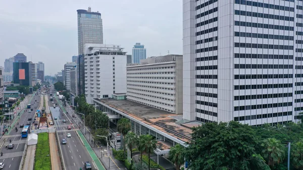 Stämningen Jalan Sudirman Jakarta Cirty Businesscenter Molnig Morgon Royaltyfria Stockfoton