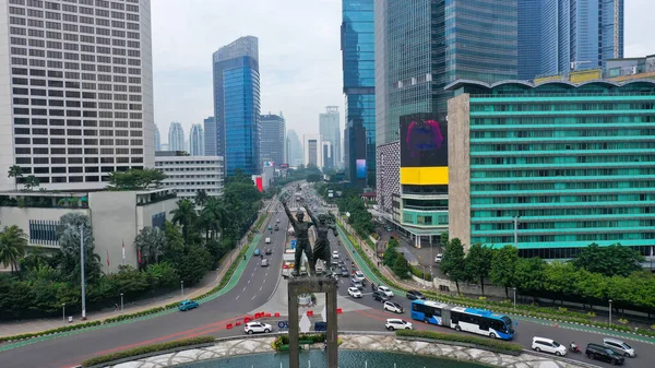 Roundabout Bundaran HI 'daki Selamat Datang Anıtı' na hoş geldiniz..