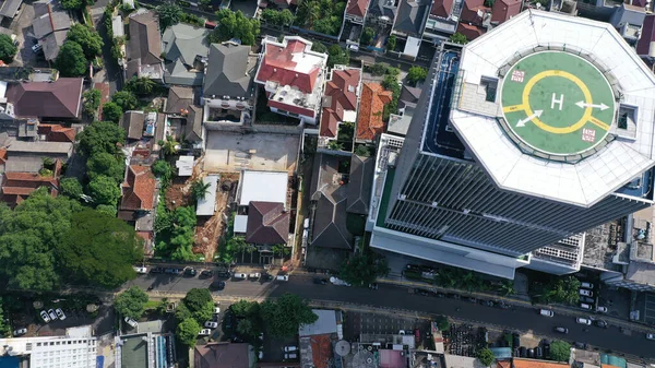 helicopter landing pad on top of skyscraper.