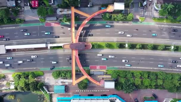 Ponte Pedestre Aérea Perto Paragem Autocarro Karet Sudirman Conhecido Novo — Vídeo de Stock