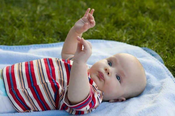 Baby lies on a back — Stock Photo, Image