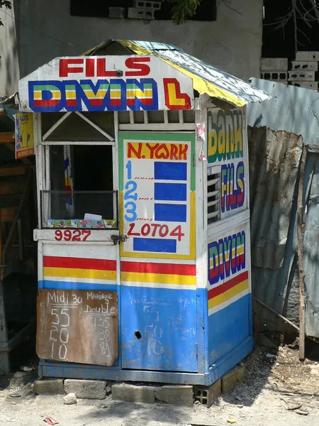 Haïti lotto hut — Stockfoto