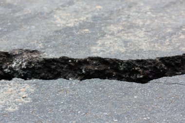 deprem: chiang rai, Tayland'ın kırık yoldan