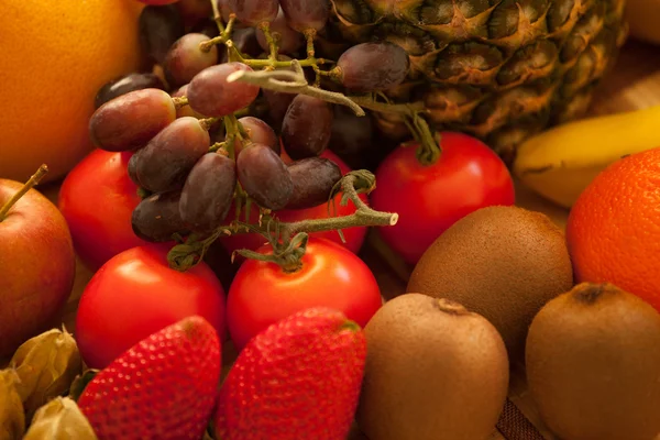 Frische Lebensmittel zum Frühstück — Stockfoto