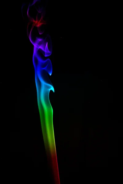Mystic kleurrijke rook formulier — Stockfoto