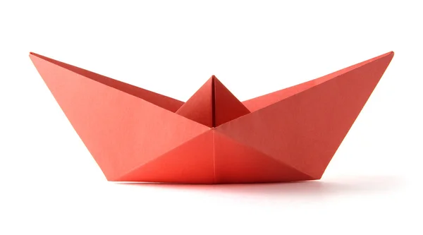 Красная лодка Оригами — стоковое фото