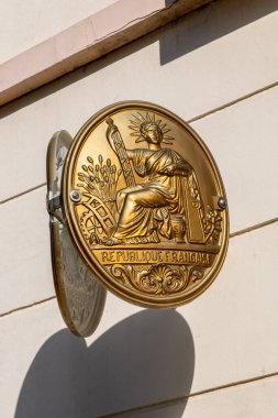 Notary plate in France