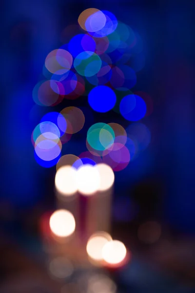 Buntes Weihnachts Bokeh Und Kerzen — Stockfoto