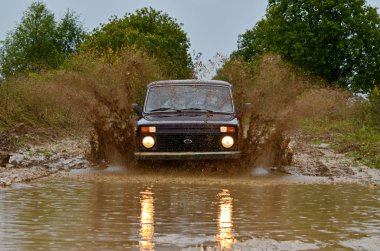 SUV lada niva