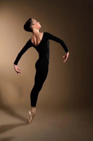 Ballet dancer — Stock Photo, Image