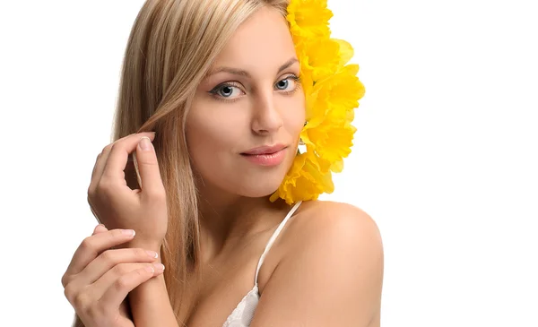 Girl with bouquet of flowers — Stock Photo, Image