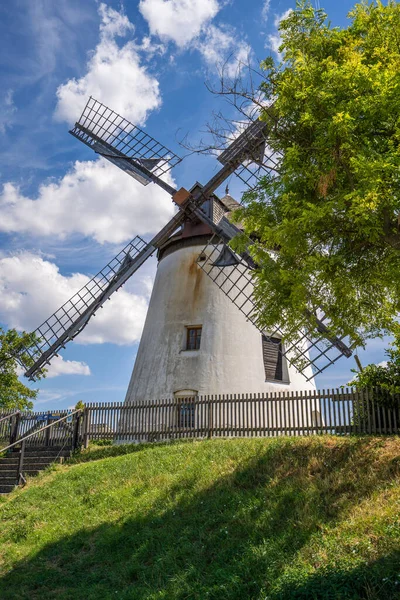 Windmuehle in Podersdorf am See