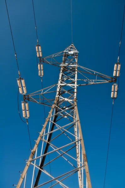 yüksek gerilim kule