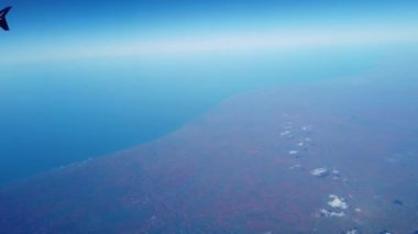 Arial video from an airplane