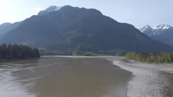 Река Озер Британской Колумбии — стоковое видео
