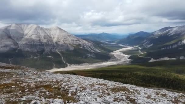 Northern British Columbia Early Fall — Video Stock