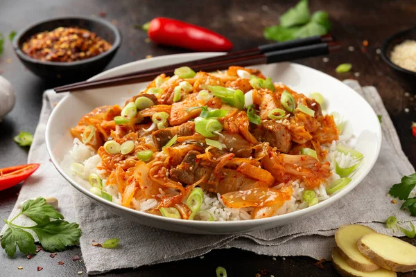 Korean Rühren Gebratener Schweinebauch Kimchi Mit Reis Und Frühlingszwiebeln Asiatische — Stockfoto
