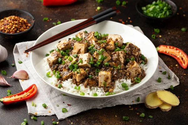 Veganer Mapo Tofu Mit Pilz Und Reis Asiatische Chinesische Küche — Stockfoto