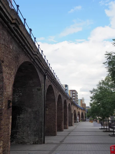 Historic Railway Viaduct London England Carries Docklands Light Railway — Foto de Stock