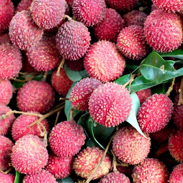 Litchi eller litchi frukt marknaden — Stockfoto