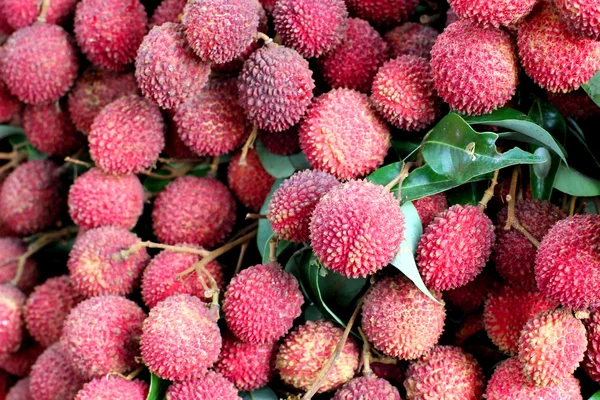 Litchi o litchi al mercato della frutta — Foto Stock