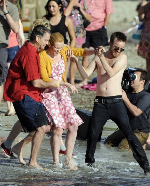 aktör pierce brosnan.