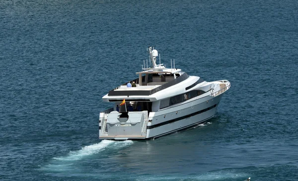 Die fortuna yatch, die früher König juan carlos i von Spanien gehörte. — Stockfoto