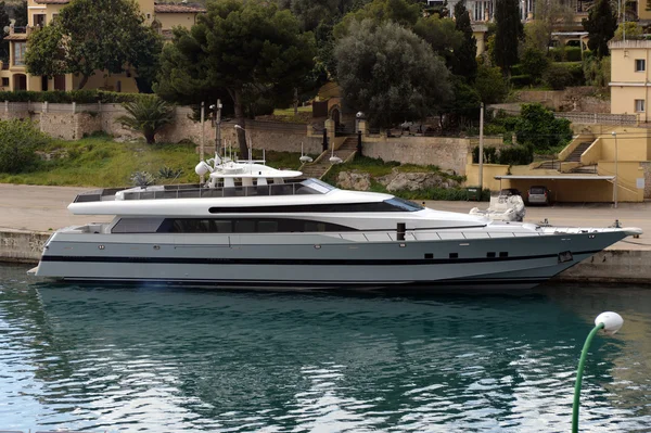 The Fortuna yatch owned formerly of King Juan Carlos I of Spain. — Stock Photo, Image