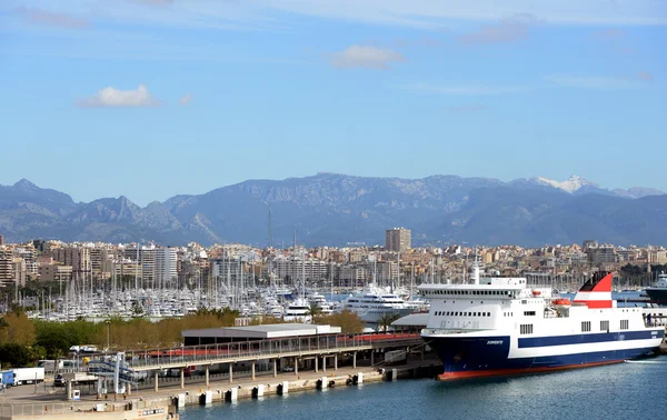Hafen von Palma de Mallorca in Spanien — Stockfoto