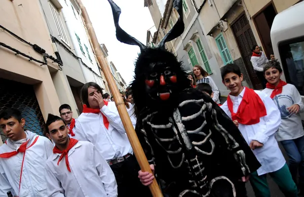 Firandet av sant antoni i arta, Mallorca. — Stockfoto