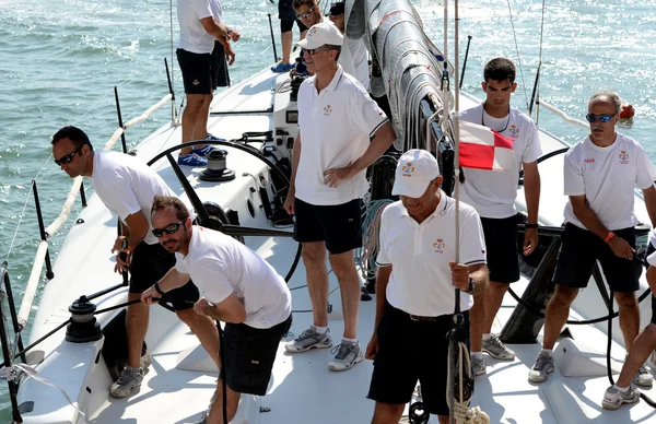 Król Hiszpanii felipe vi w king's cup żeglarskie obchodzony w Majorka, sierpnia 2014. — Zdjęcie stockowe